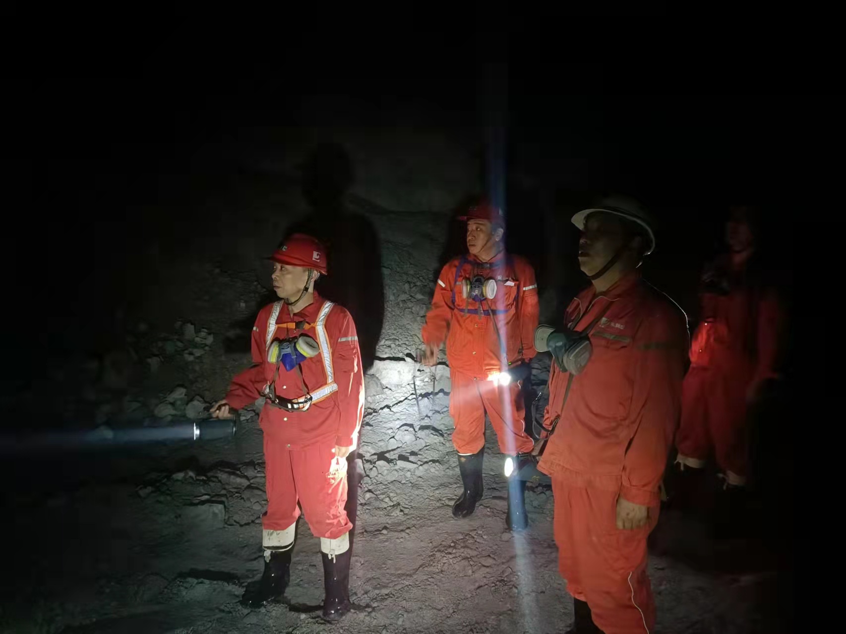 �й�����������(304am-VIP��֤)����-Official Platform